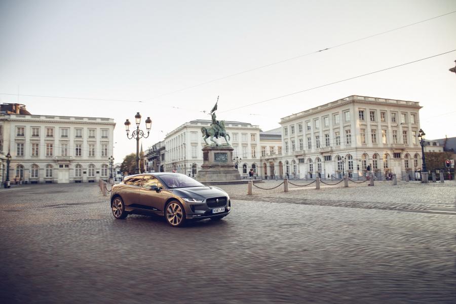  Jaguar I-Pace EV400 AWD HSE 2018 года  (WW) (фото 100 из 114)